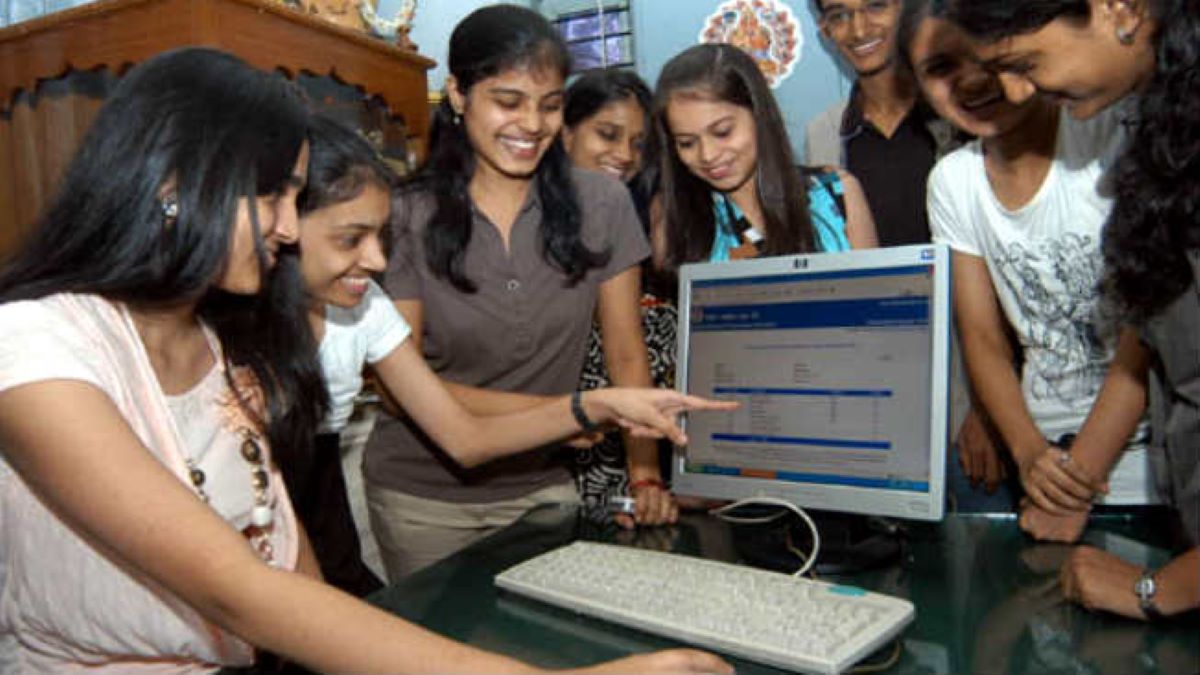 HPBOSE Announces 2024 Class 10 Results: Student Tops with 99.86%