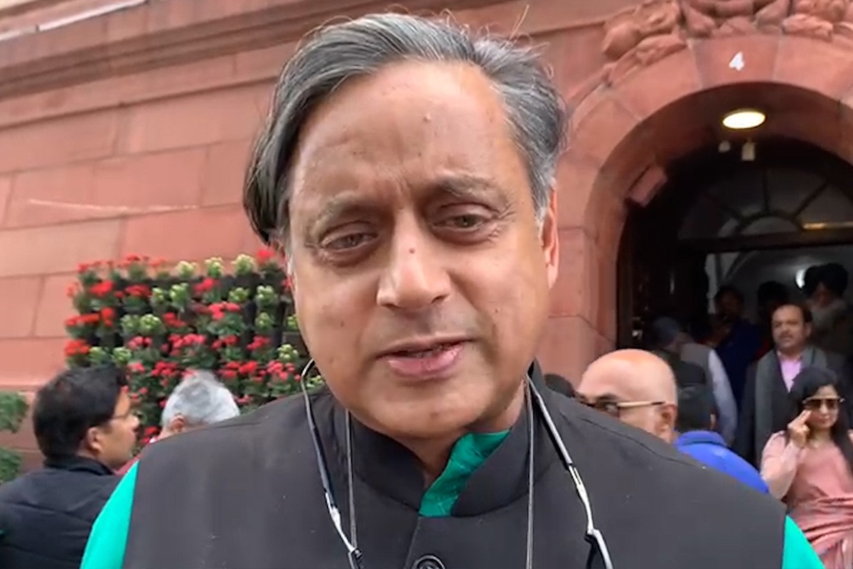 Tharoor condemns vandalism of Indian High Commission in London