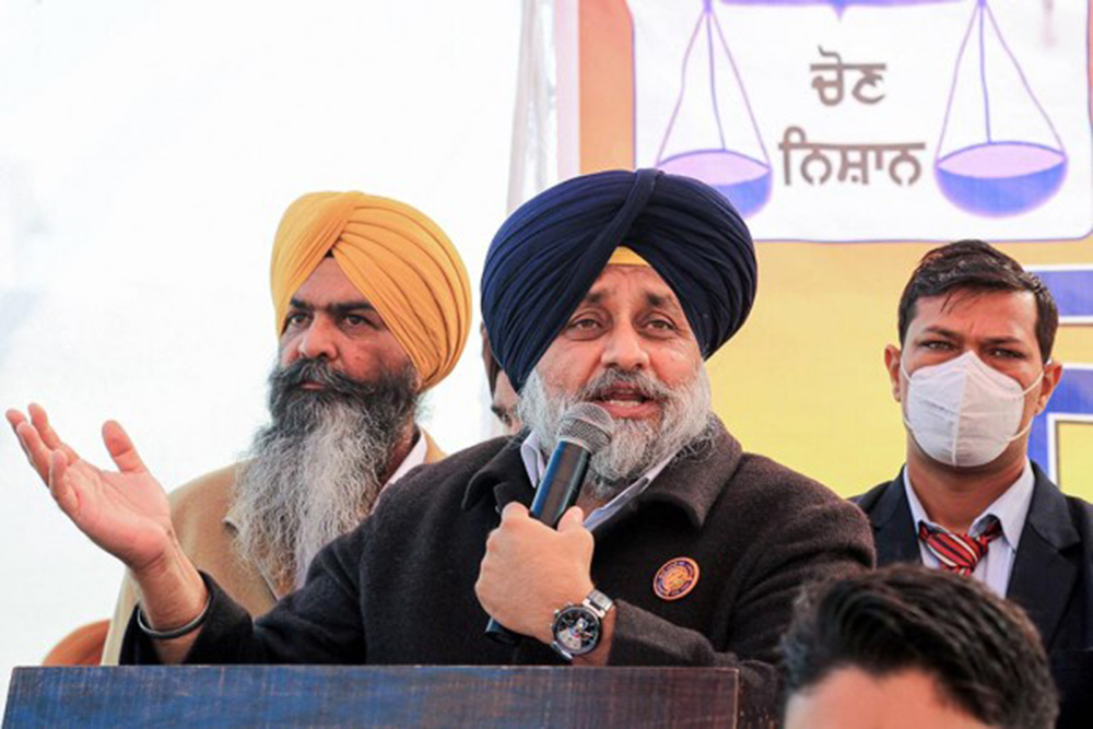 Amritpal fallout: Akali Dal takes on AAP; sets up hotlines to provide legal aid to those detained