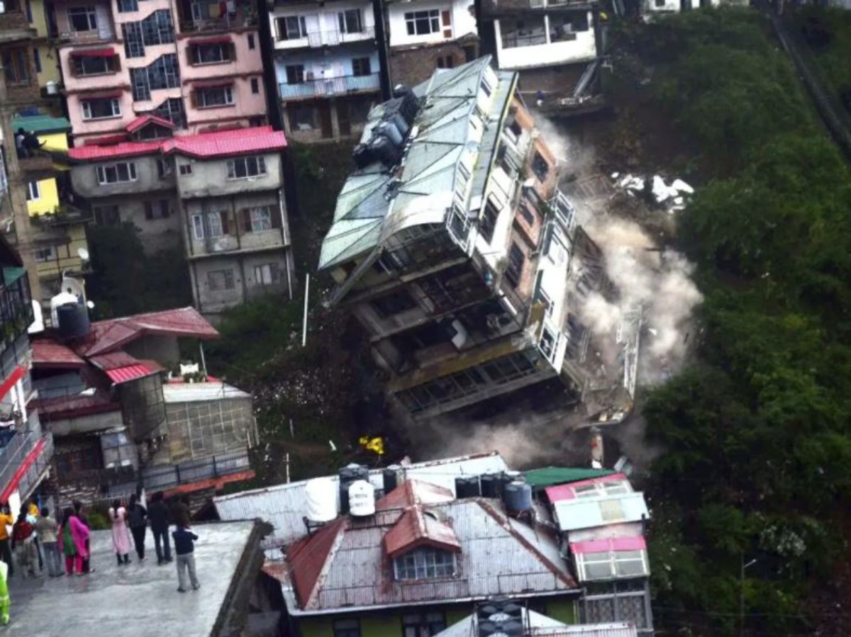 Massive Landslide in Kullu District of Himachal Pradesh Causes Multiple House Collapses