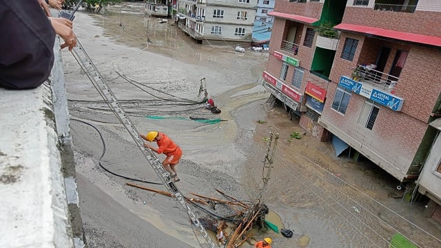 Sikkim: NDRF rescues 7 people in Singtam after cloudburst