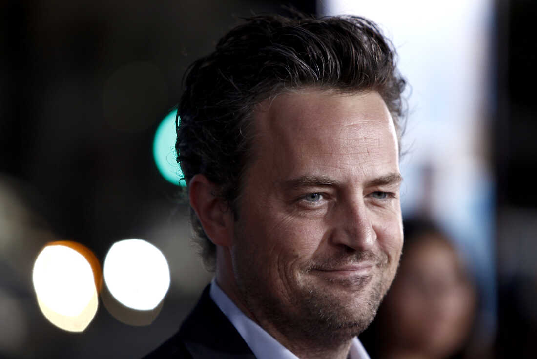 Actor Matthew Perry of “Friends” dies at the age of 54