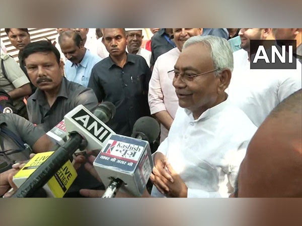 “I apologize, take back my words,” says Nitish Kumar after a row over his population control remarks