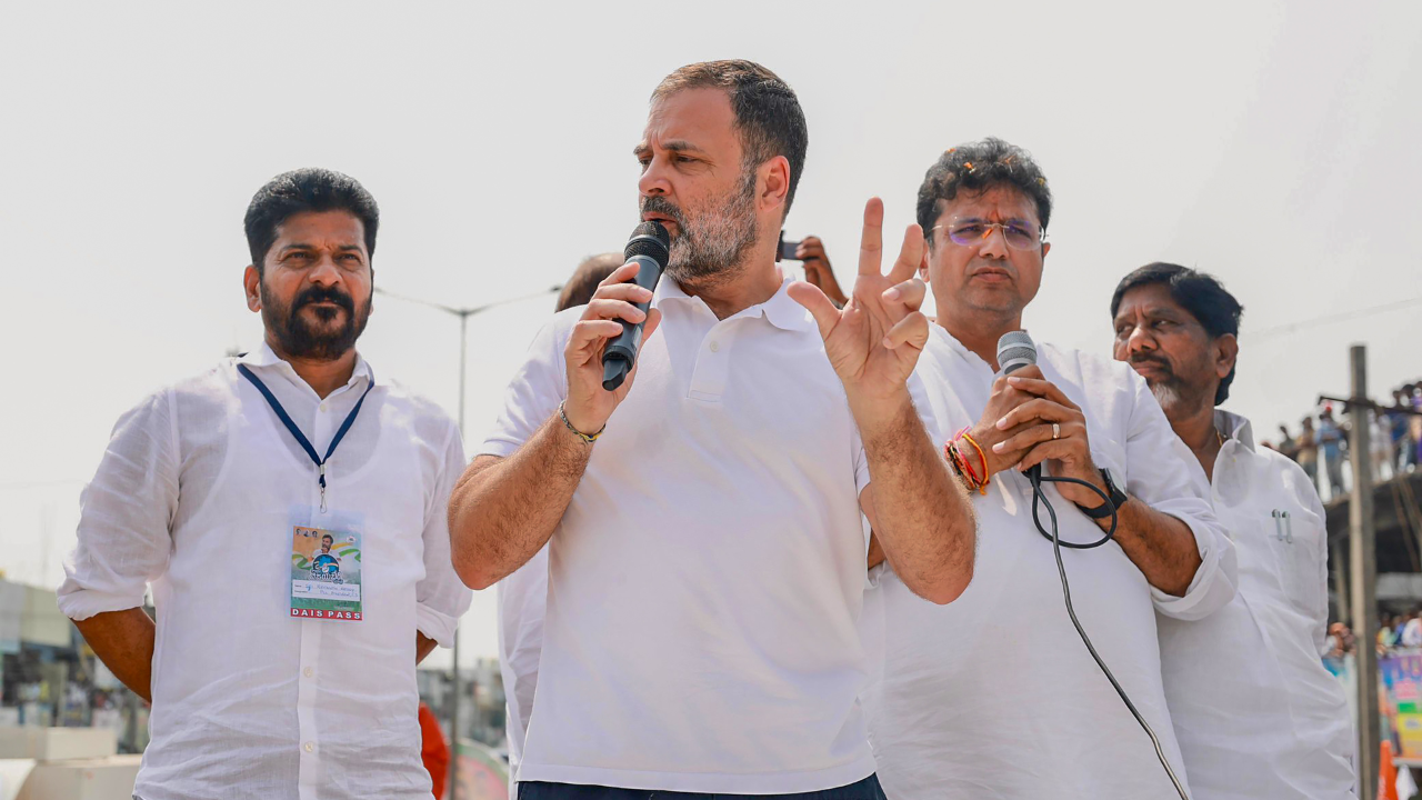 Rahul Gandhi Accuses KCR’s Family of Corruption in Telangana