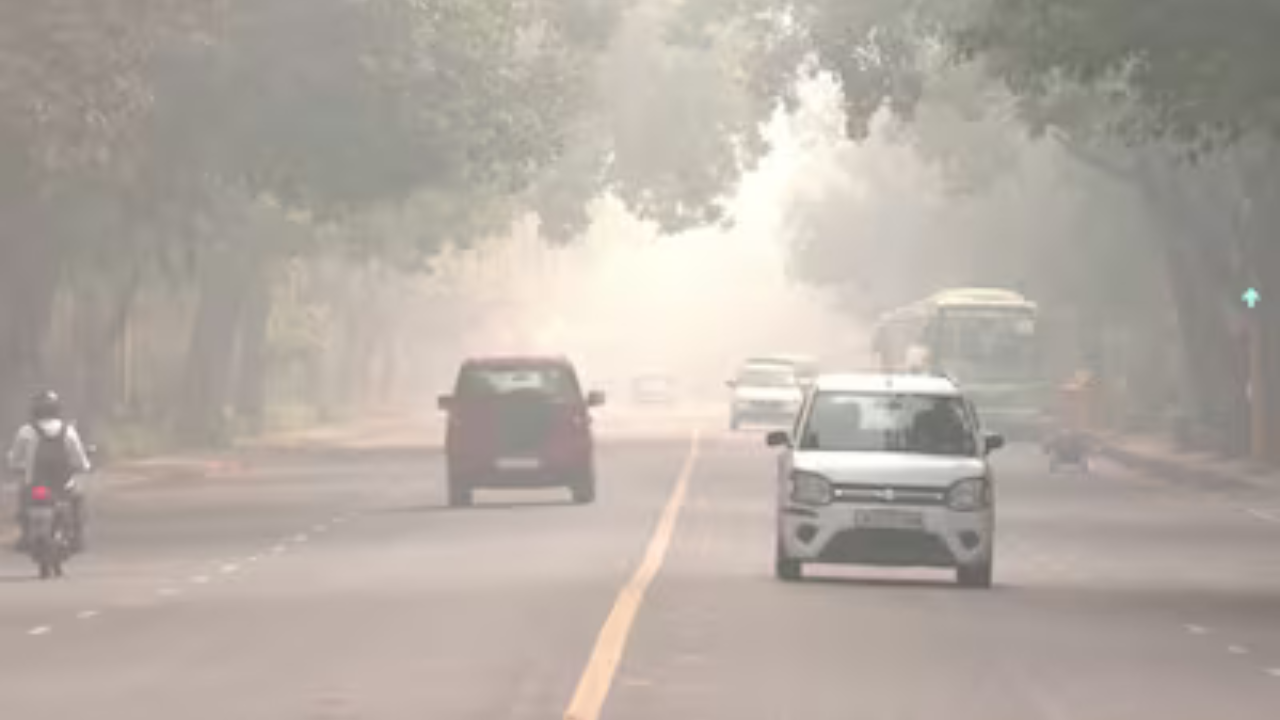 Delhi’s air quality worsens with ‘very poor’ AQI for the third consecutive day this week