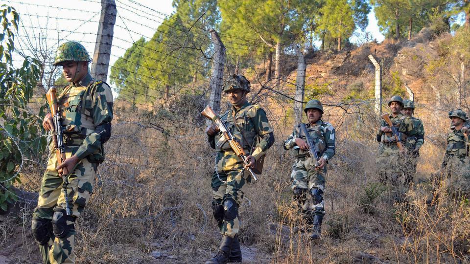 BSF Jawan Injured as Pak Rangers Open Fire Along International Border in J&K