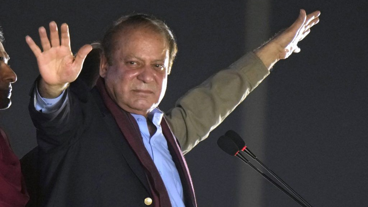 ”We Shot Ourselves in Our Own Foot”: Nawaz Sharif on Pakistan’s Economy