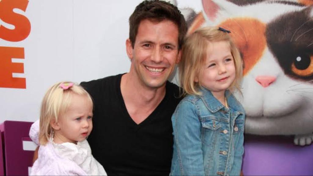 Actor Christian Oliver, his two daughters killed in Caribbean plane crash