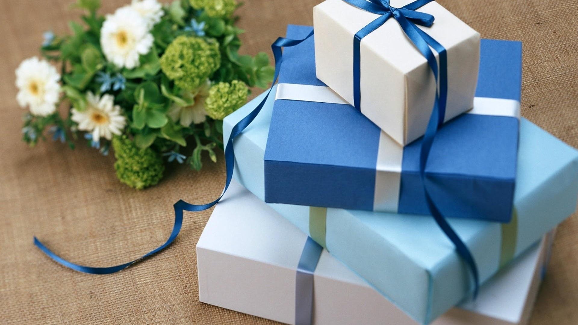 Valentine's Day gifts for men under Rs. 1000: Thoughtful and affordable  presents - The Economic Times