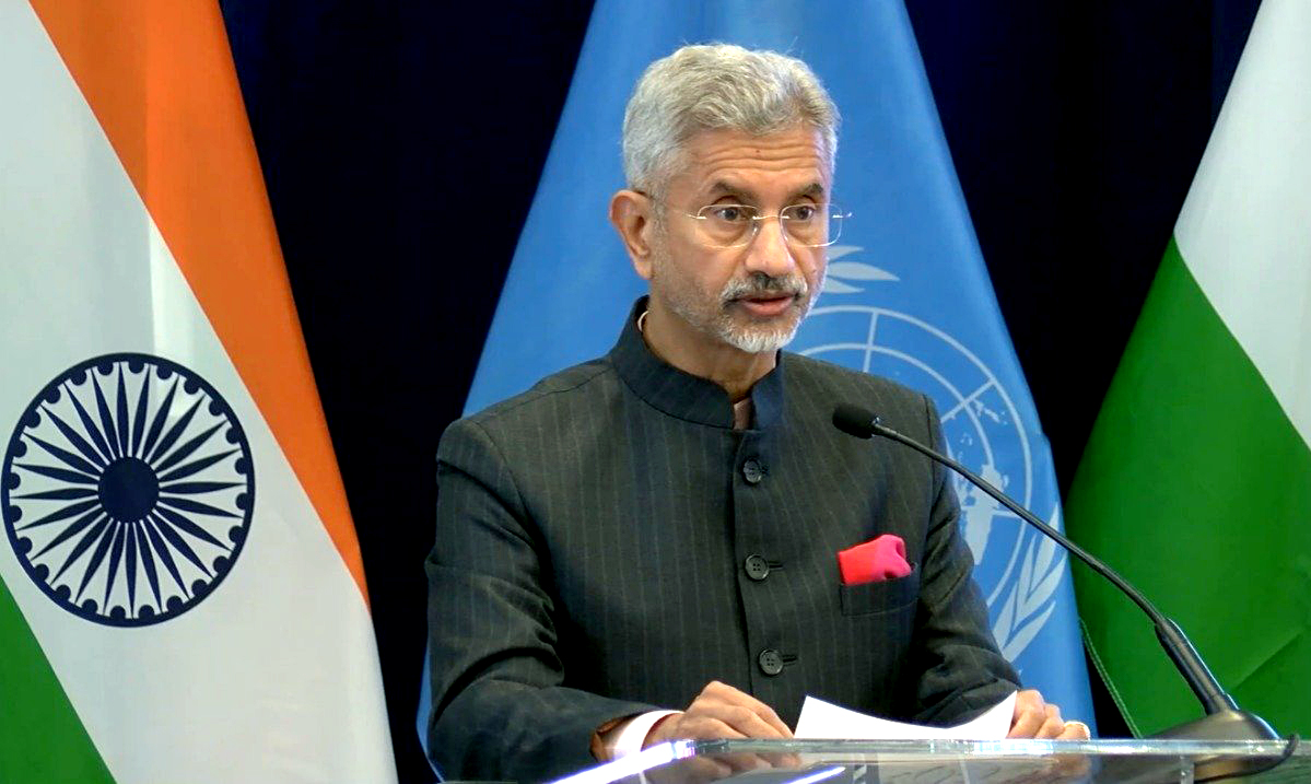 Today, EAM Jaishankar will bestow the title of ‘Global Jain Peace Ambassador’ upon Acharya Lokesh Muni