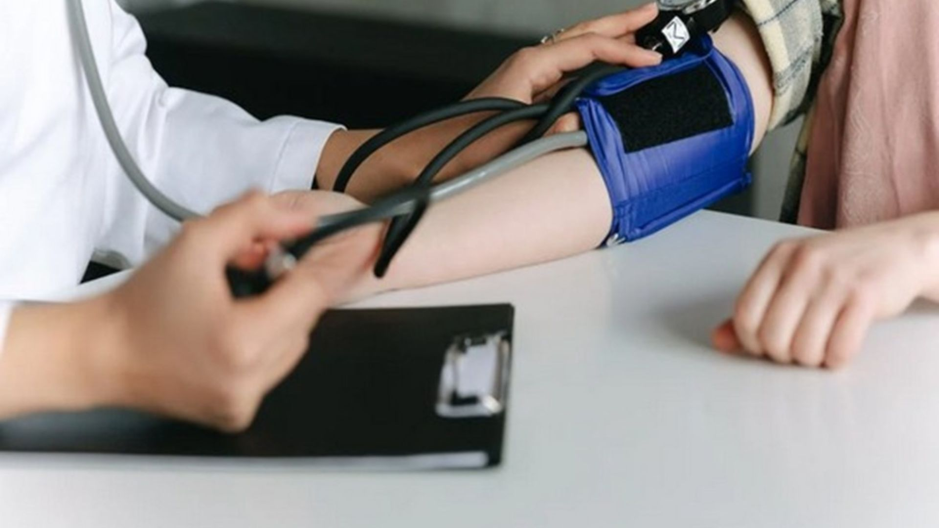 Study Suggests Genetic Influence on Blood Pressure Begins in Early Childhood