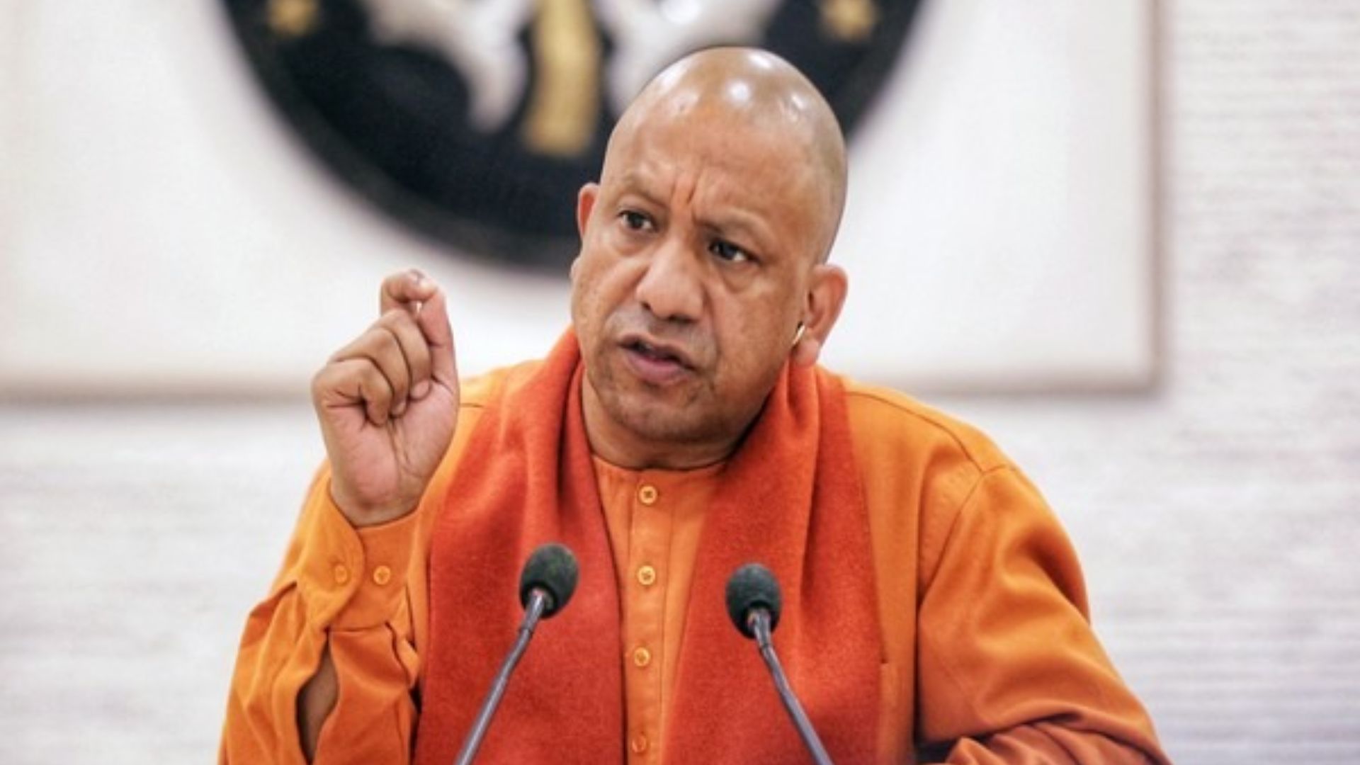 CM Yogi Inspects Preparations for GBC@IV Ahead of PM Modi’s Visit