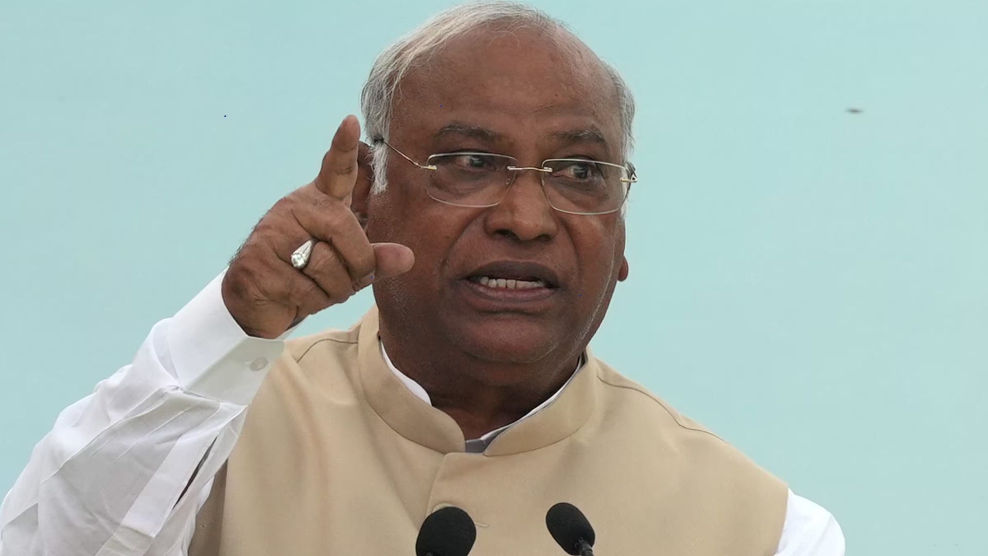 Mallikarjun Kharge Appeals to President Murmu Over Concerns with Agnipath Scheme