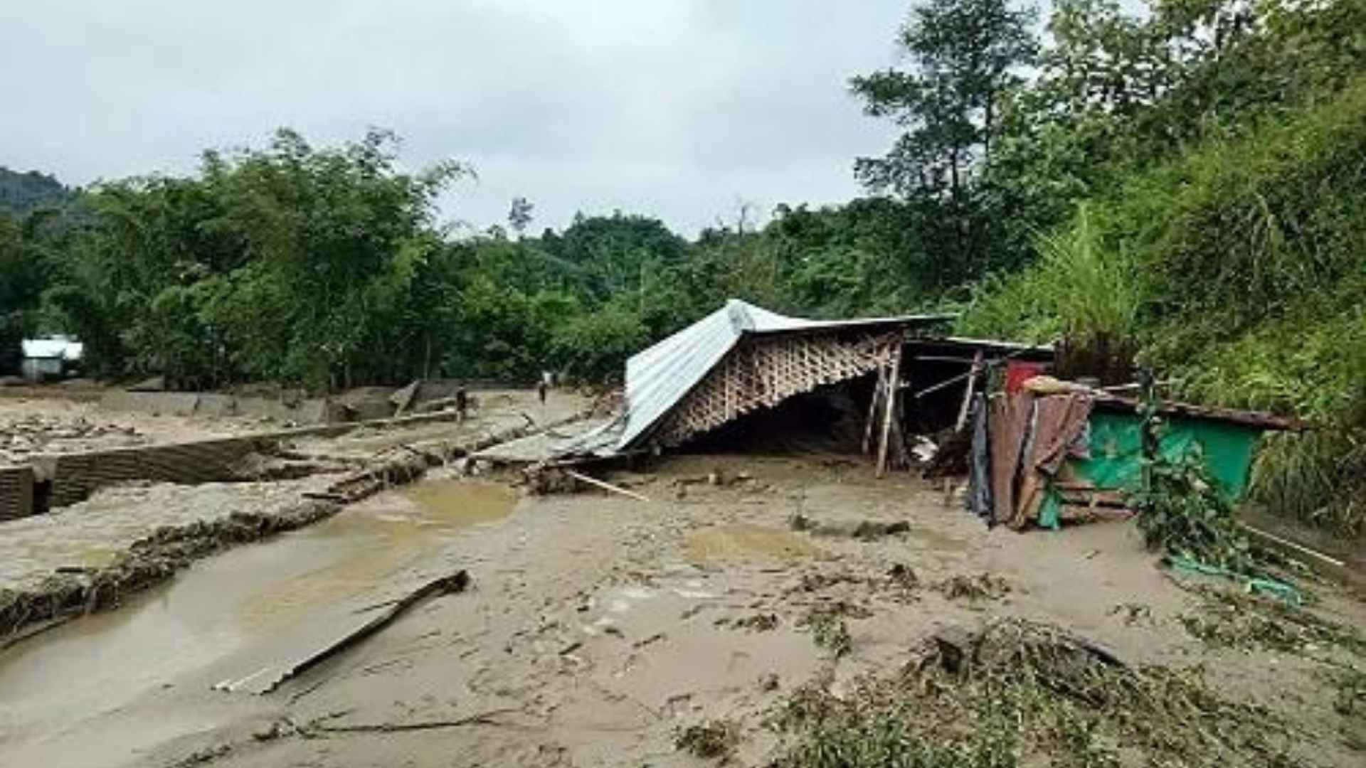 Arunachal Pradesh’s Itanagar Witnesses Cloudburst, Triggers Landslides and Flood-Like Situation