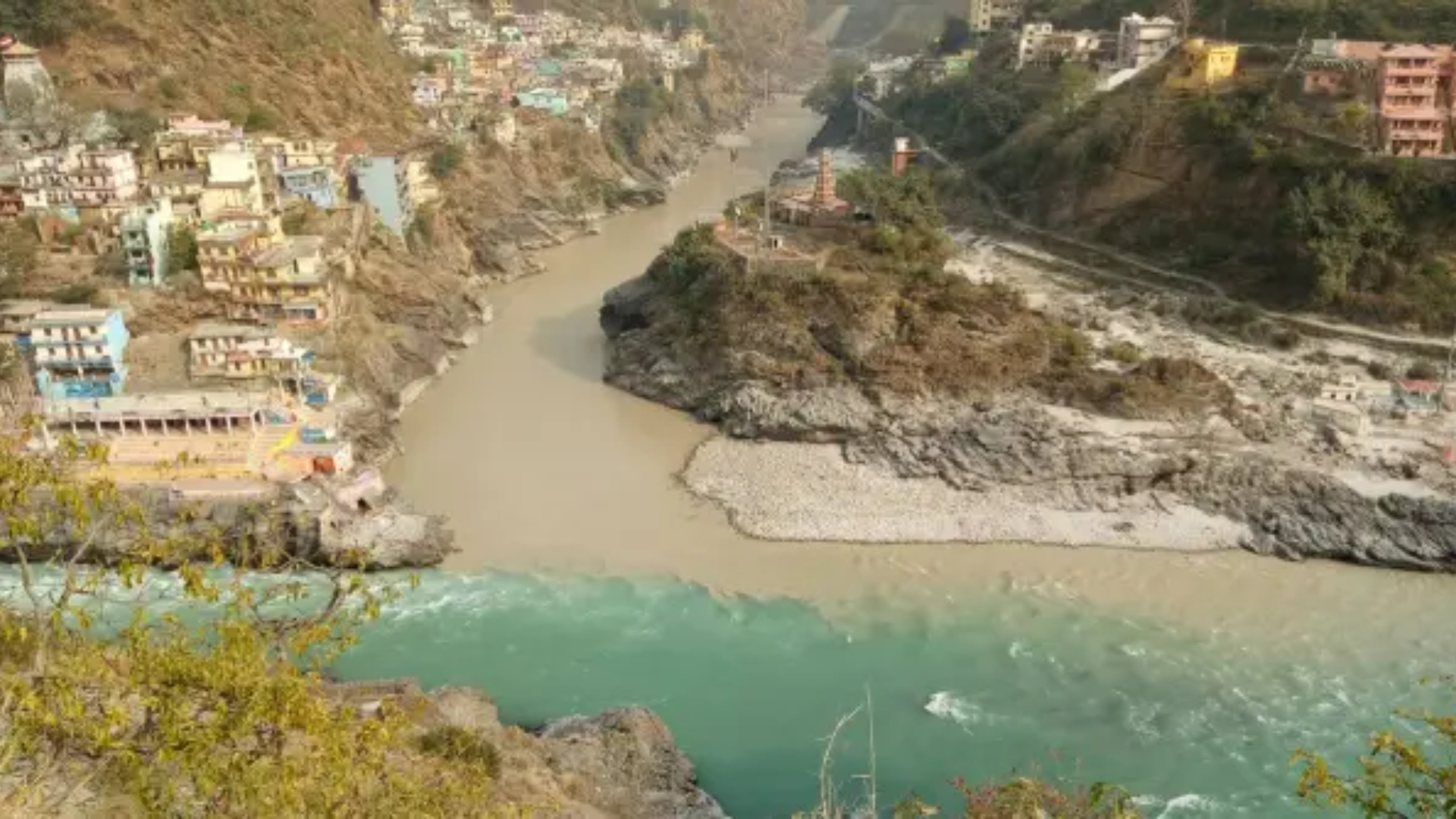 Tempo Plunges Into Alaknanda River, Uttarakhand; Claims 10 Lives