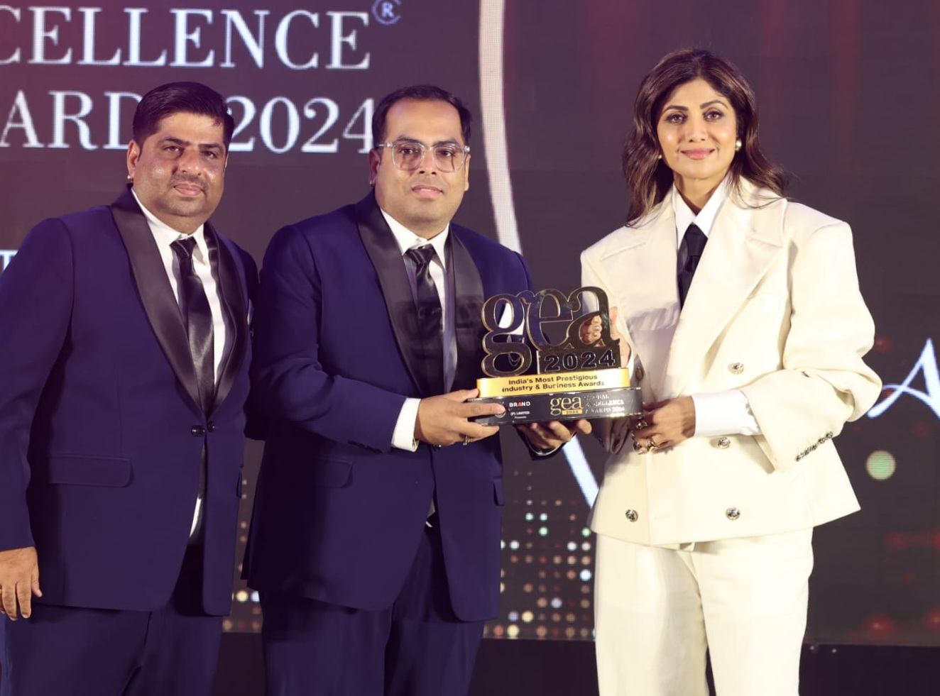 Astrologer Achary Rajn Kumar recalls being honoured at Global Excellence Awards by Shilpa Shetty was a ‘surreal’ experience