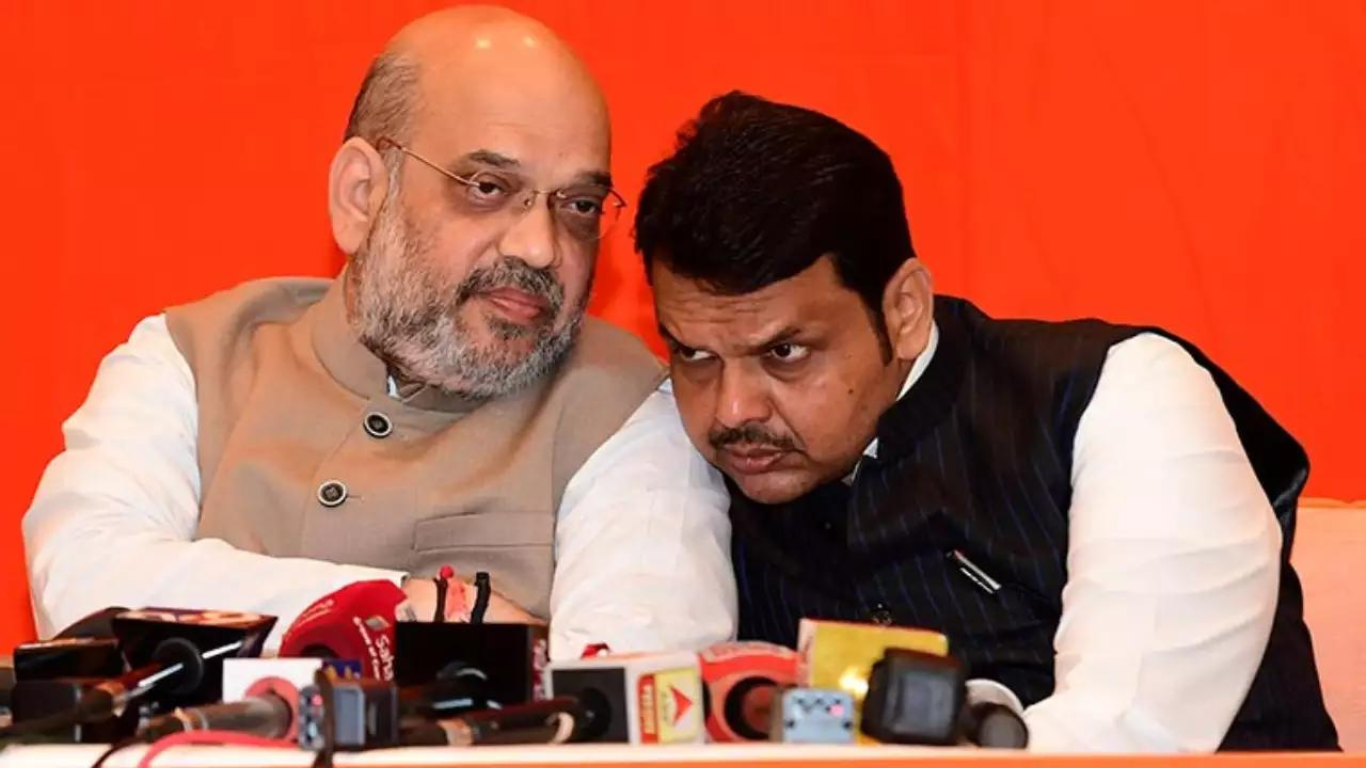 Amit Shah Rejects Fadnavis Resignation Offer, Asks Him To Continue