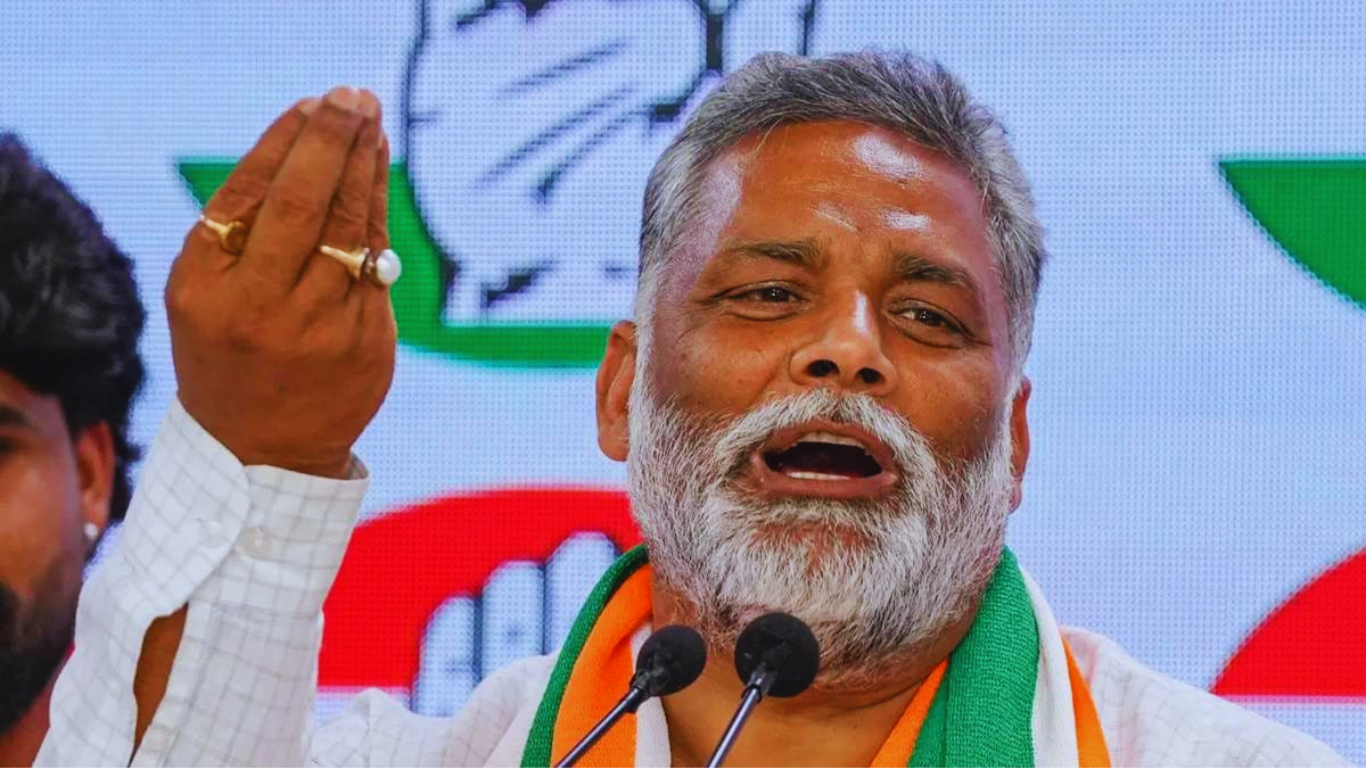 Bihar’s Independent Candidate Pappu Yadav Provokes Worker To Arrive At Counting Centers