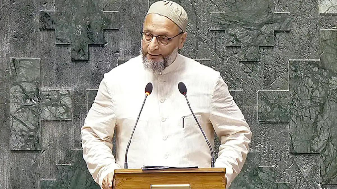 Owaisi’s Controversial Slogan of ‘Jai Palestine’ Calls Heavy Criticism on Him