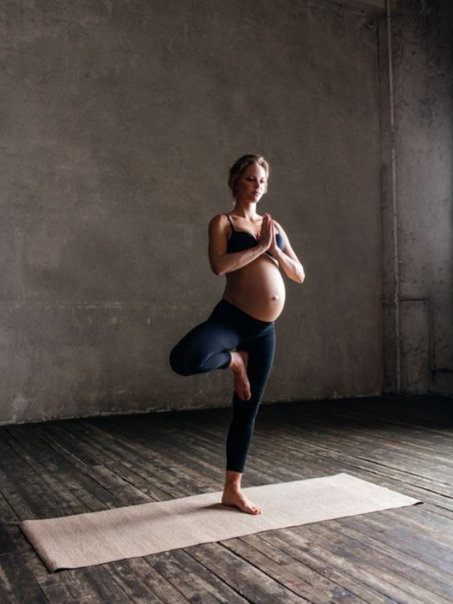 5 YOGA POSES FOR WOMEN DURING PREGNANCY