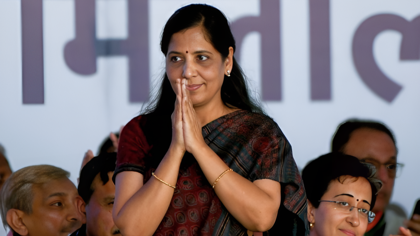 Sunita Kejriwal Reacts To Arvind Kejriwal’s Bail Getting Paused: Dictatorship Has Increased In The Country
