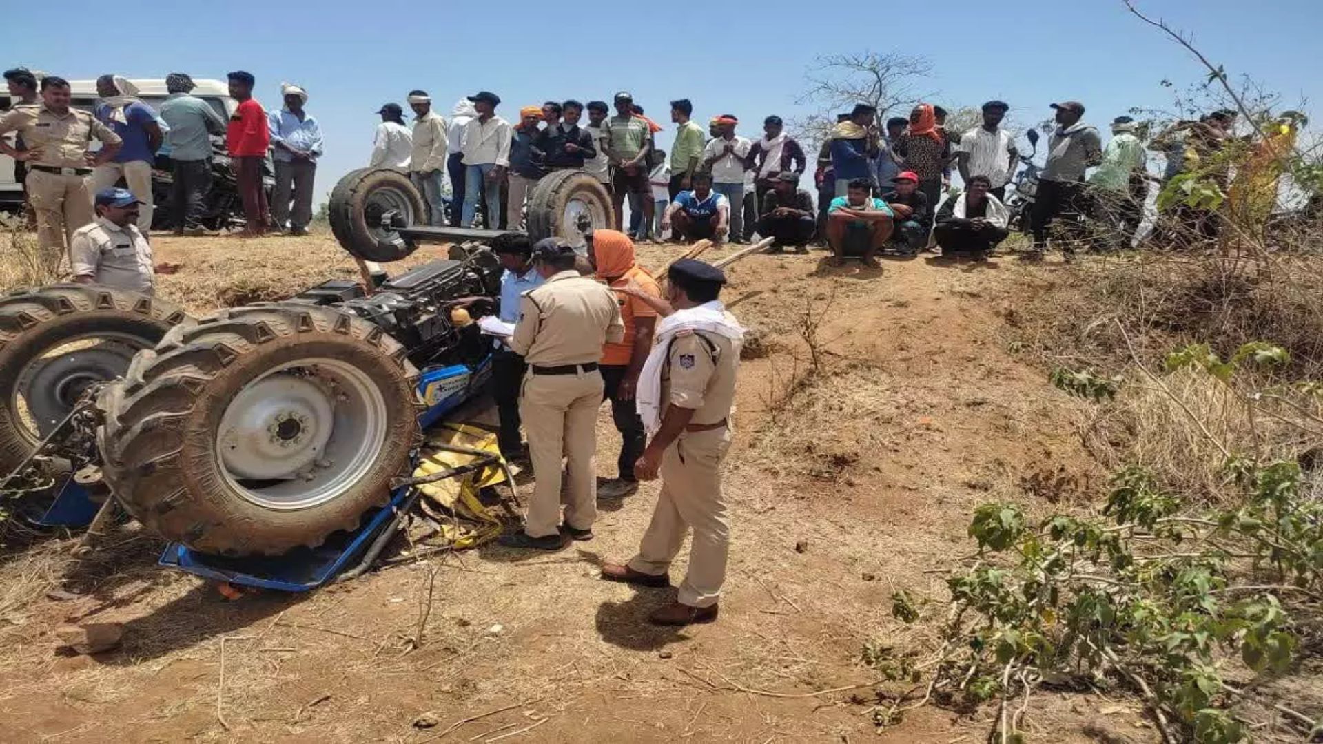 4 Dead, 20 Injured After Tractor Overturned In Madhya Pradesh