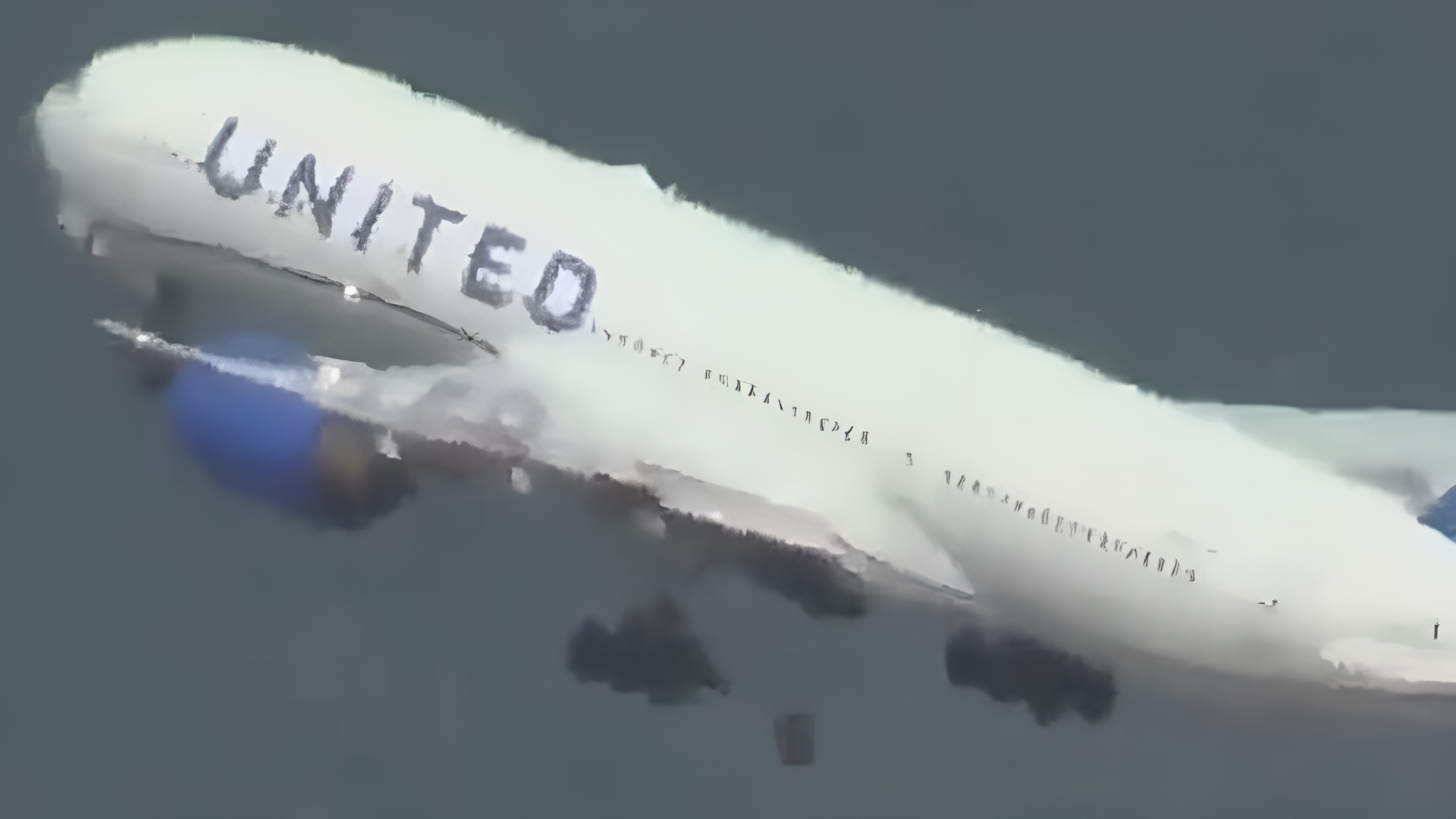 United Airlines Boeing Wheel Fell After Takeoff | Watch Video