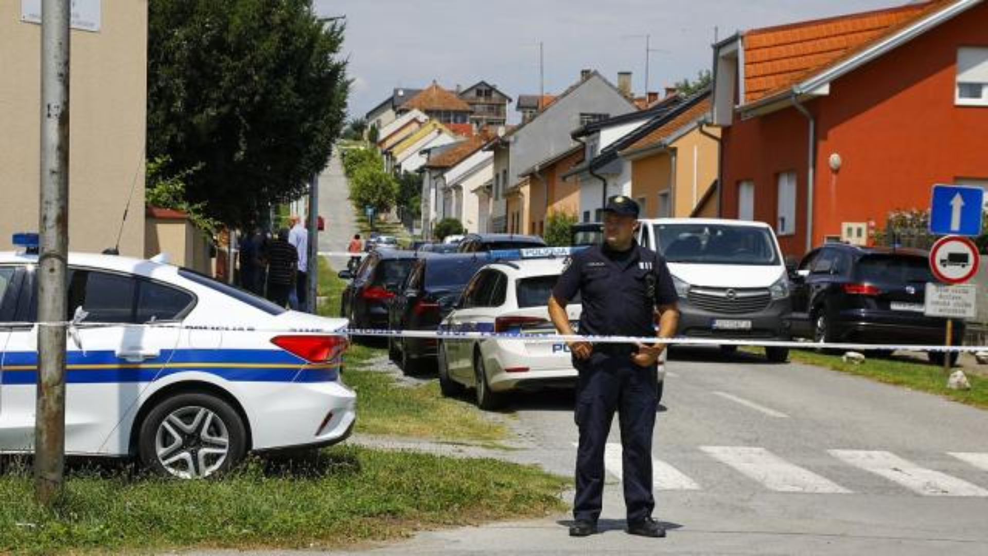 Six Killked In Daruvar After A Gunman Enters Home