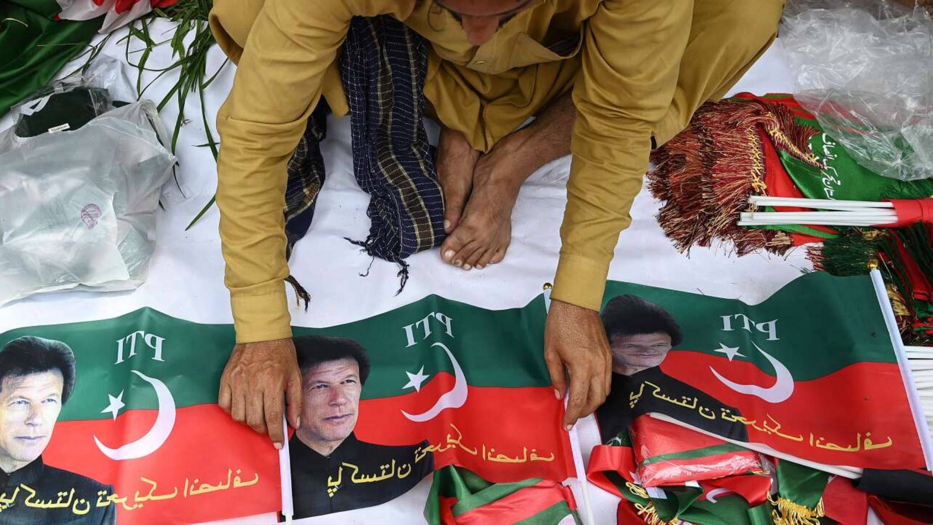 Pakistani Government Falters in Its Stance on PTI