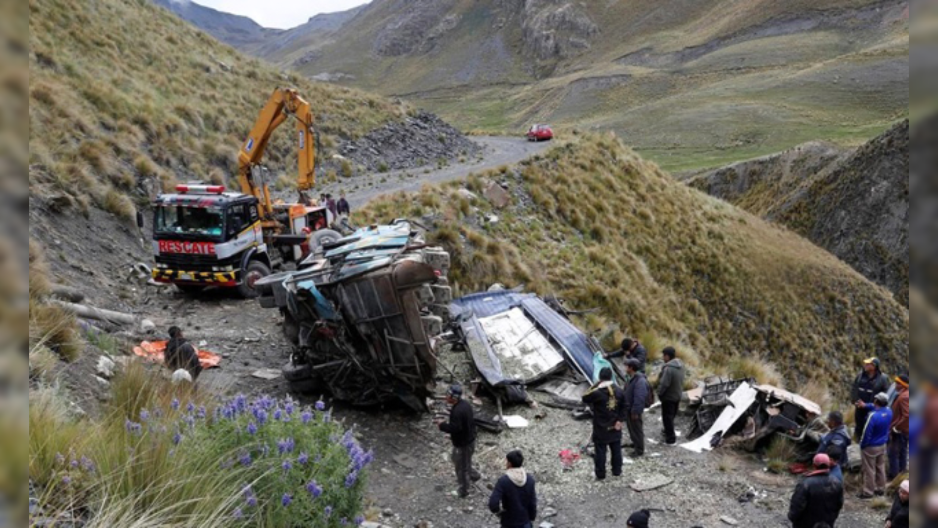 22 Dead, 16 Injured in Fatal Bus-Truck Crash on Bolivian Highway