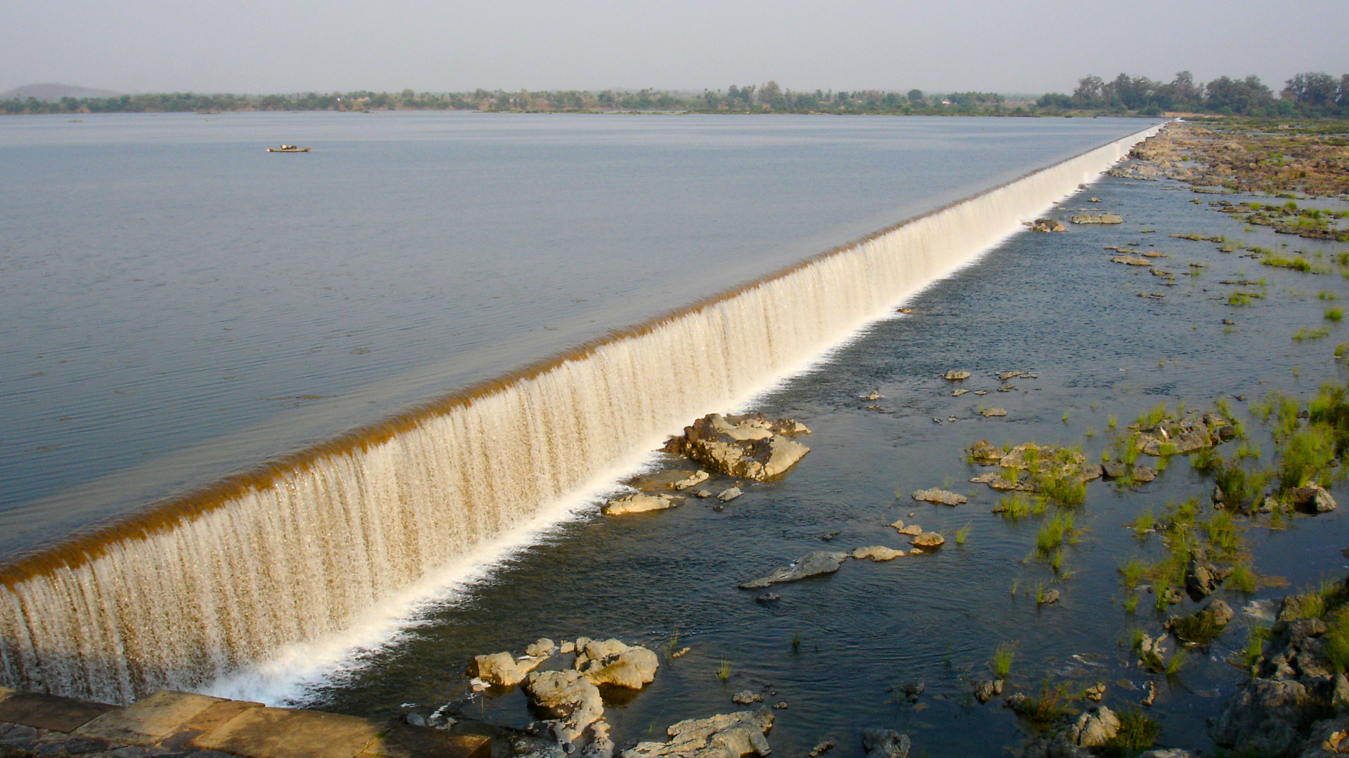 Road Closures in Telangana’s Bhadradri Kothagudem District as Godavari River Levels Rise