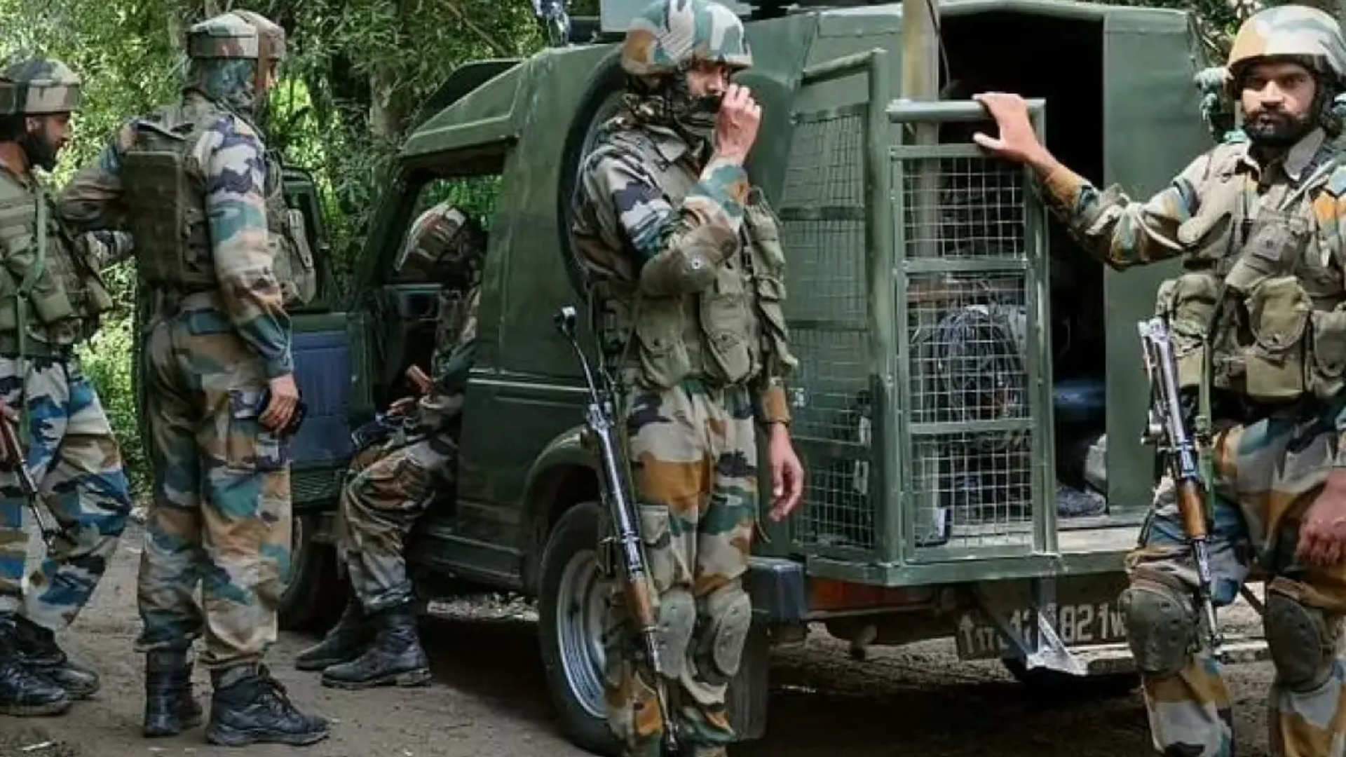 Indian Army Foils Terrorist Attack in Rajouri’s Khawas Area; Injured Terrorist Presumed Dead