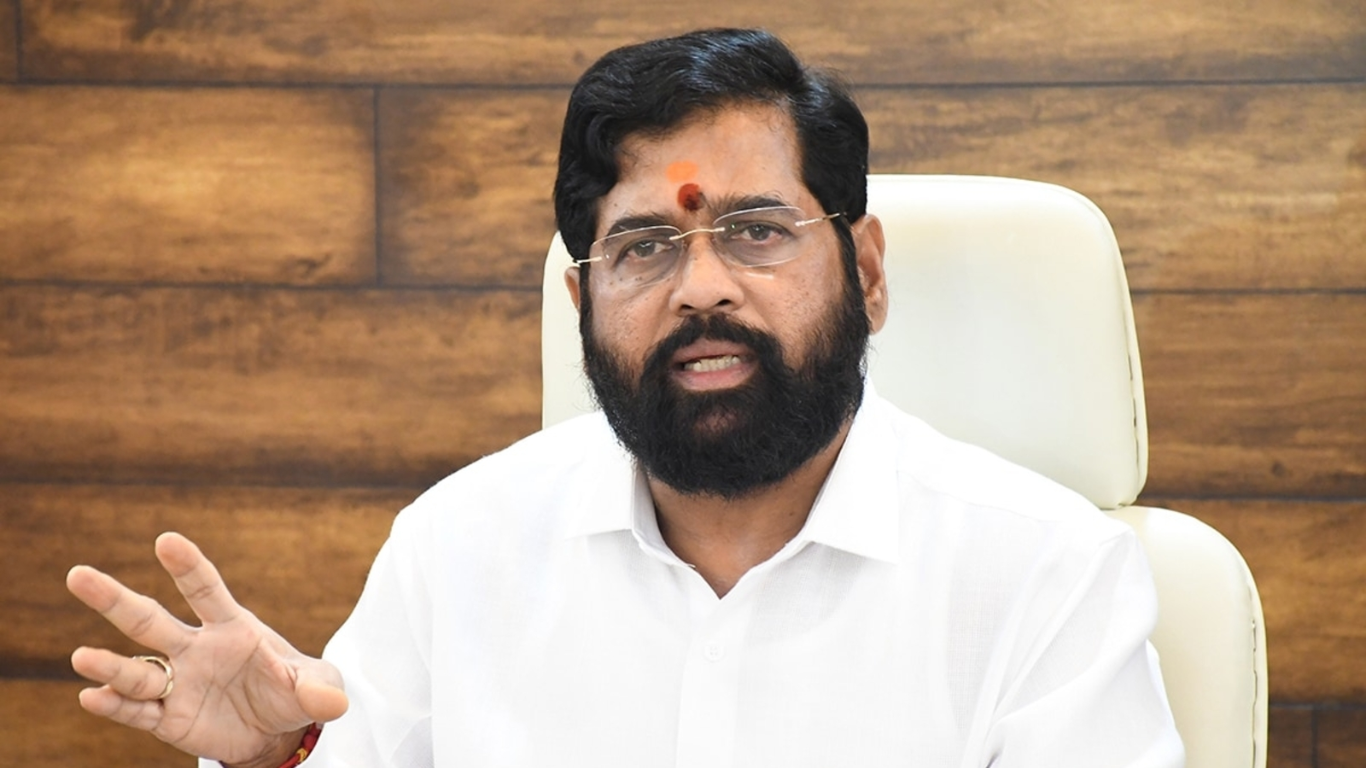 Maharashtra CM Eknath Shinde Conducts Meeting Over Mumbai Rains; Asks Agencies To Be On High Alert