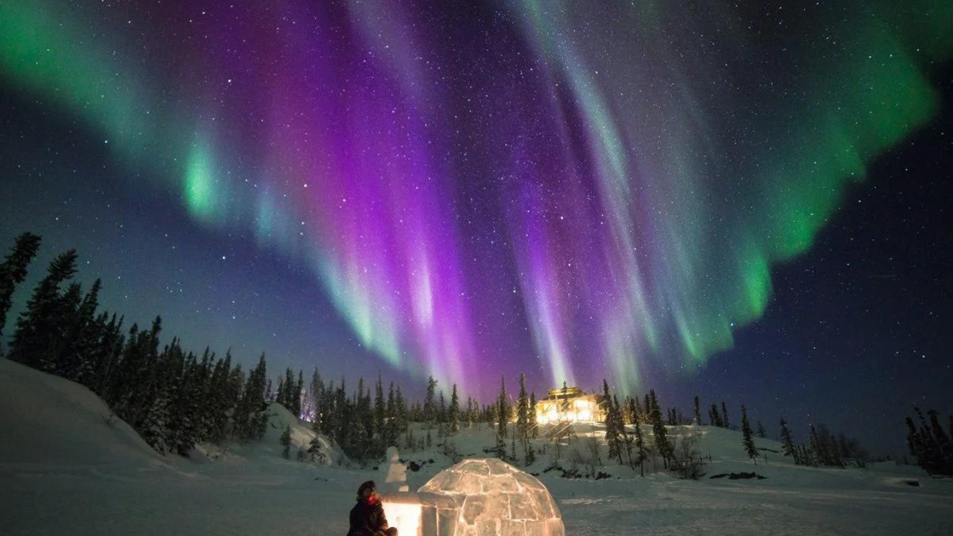 The Never-Ever-Seen ‘Polar-Rain’ Aurora. How Does the Glow Was Formed?