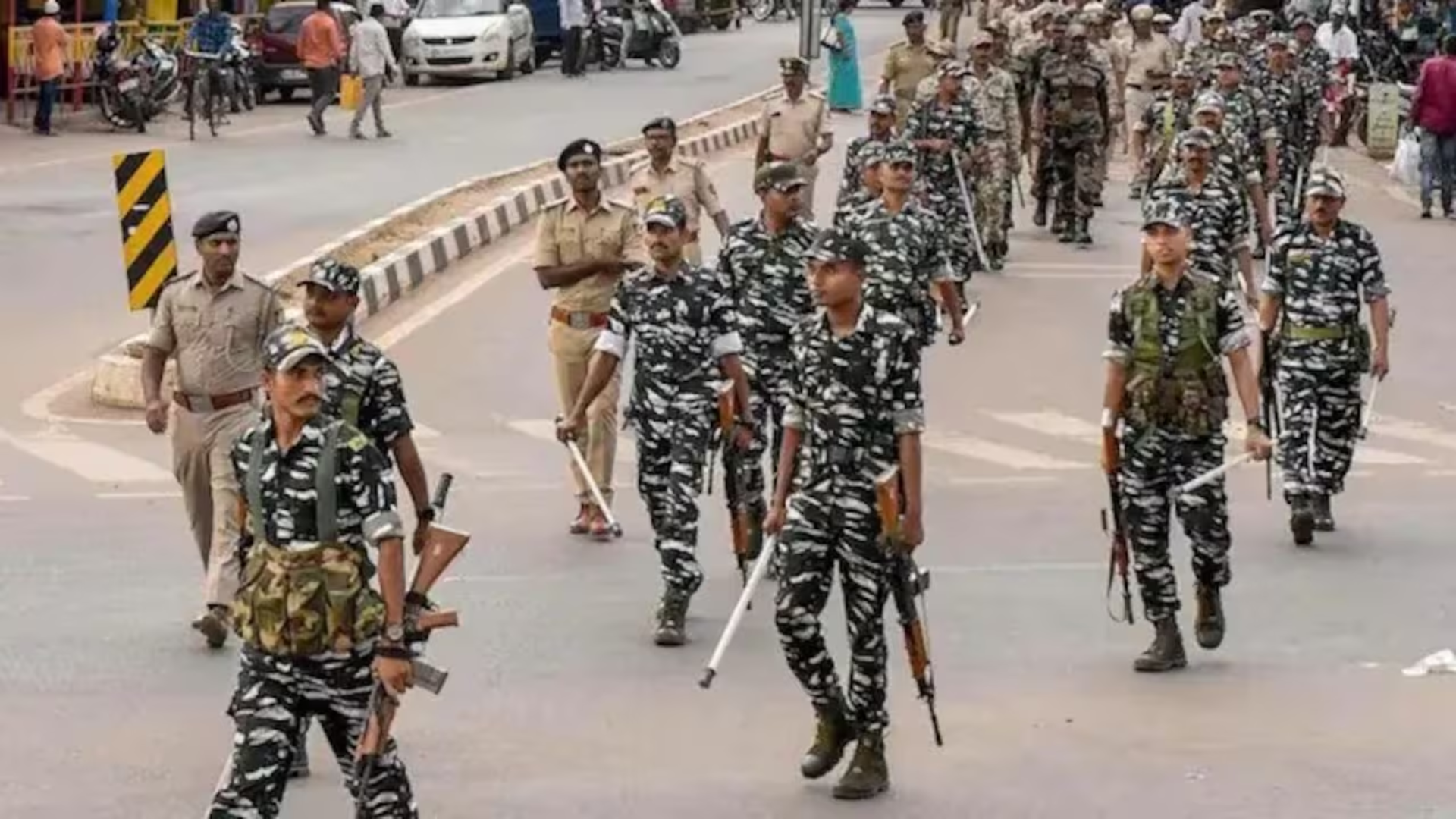 West Bengal Introduces Honorarium for Police Personnel Engaged in Lok Sabha Poll Duties