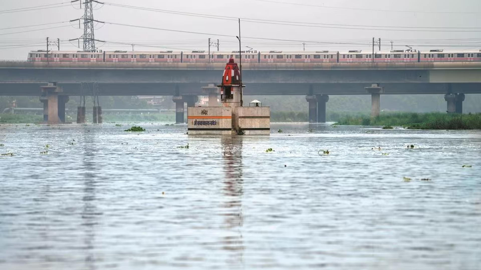 Delhi High Court Orders DDA To Demolish All Personal Intrusive Properties & Illegal Constructions On Yamuna River Bank