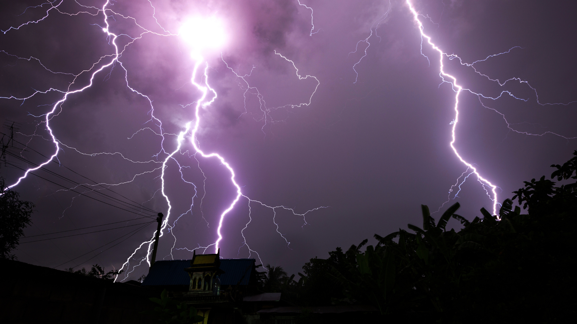 Thunderstorms Expected in Tamil Nadu, Predicts Chennai MeT