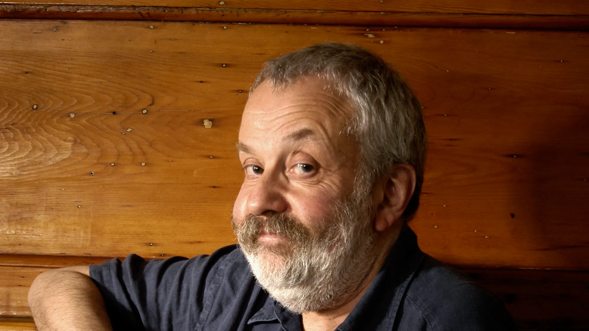 Mike Leigh to Be Honored with Tribute Award at Toronto Film Festival