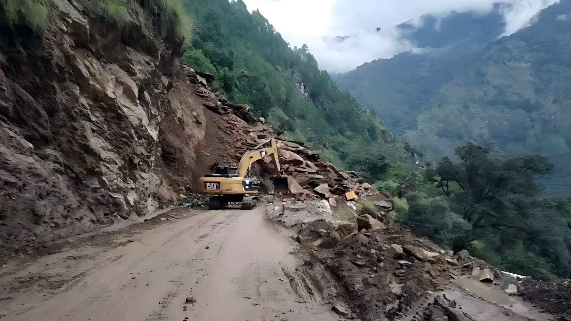 Kedarnath: 3 Dead And Several Injured After Massive Landslide On Yatra Route