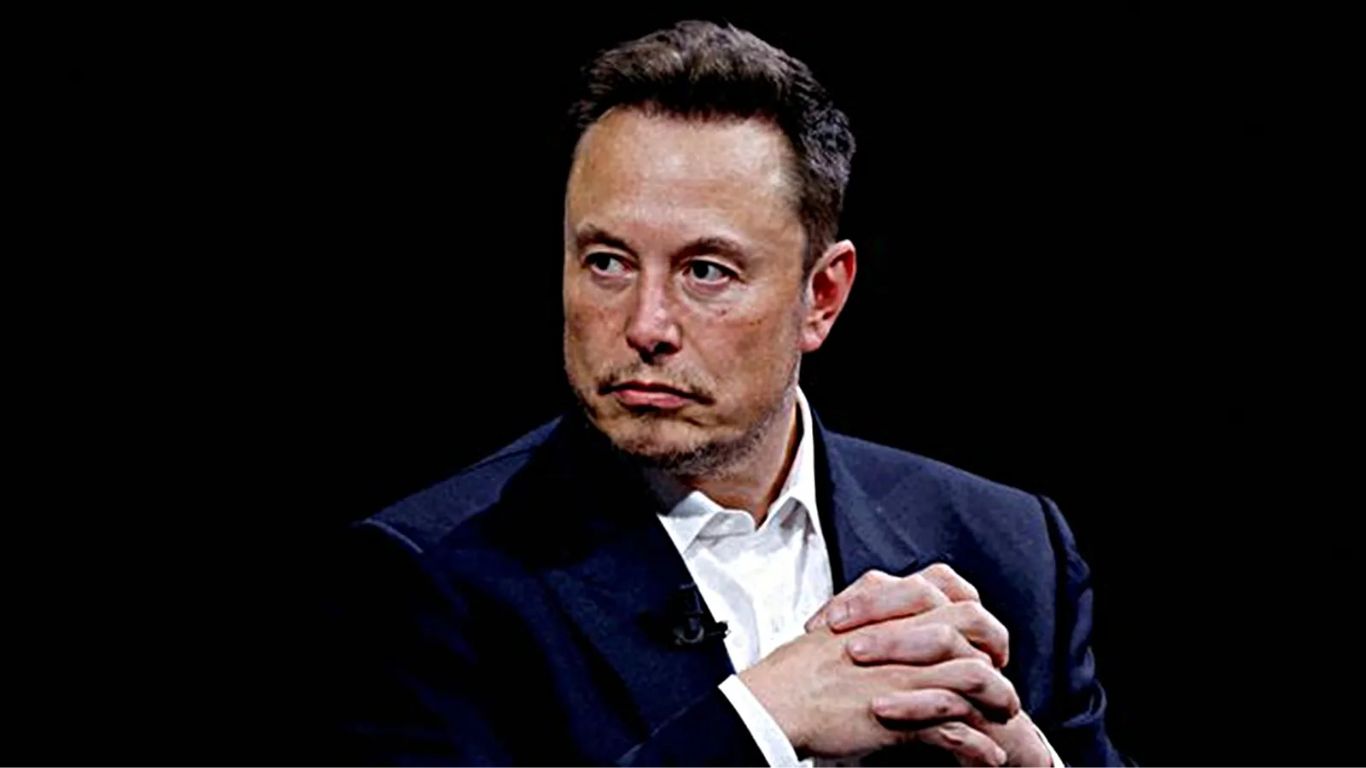 Elon Musk Questions Lack of Assassination Attempts on Biden and Harris Following Trump’s Incident