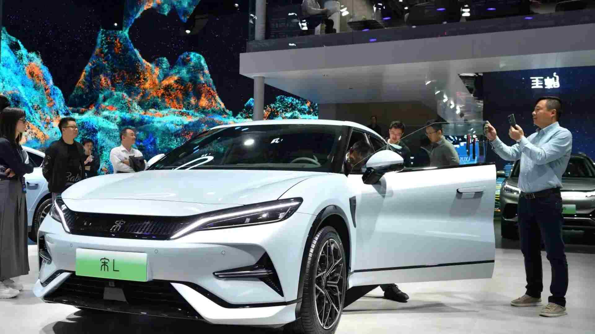 Chinese Electric Vehicles In Crosshairs: Canada Follows US, EU; Imposes 100% Tariff