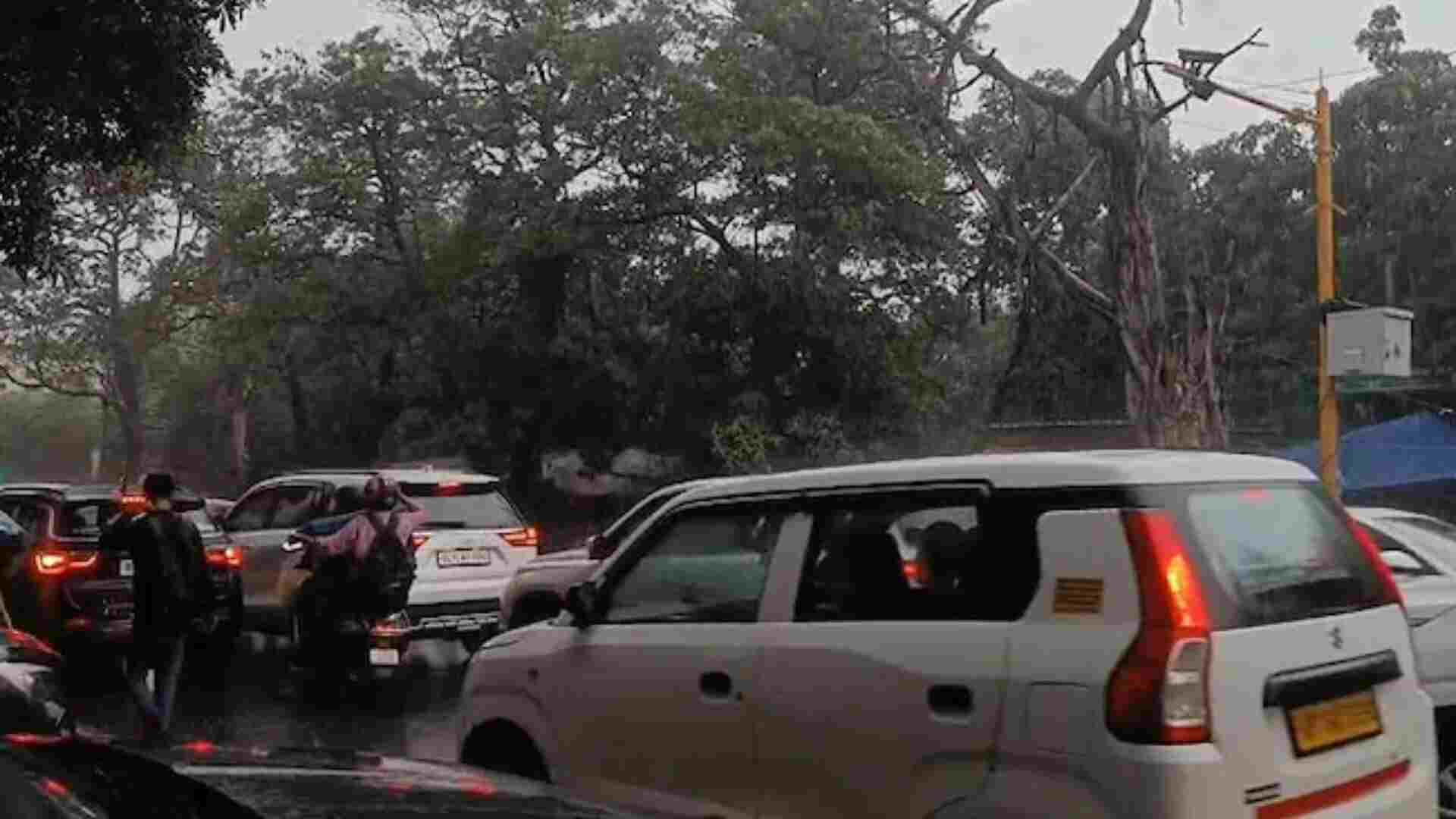 Delhi Witnesses Waterlogging Due To Rainfall, More Rain Forecasted