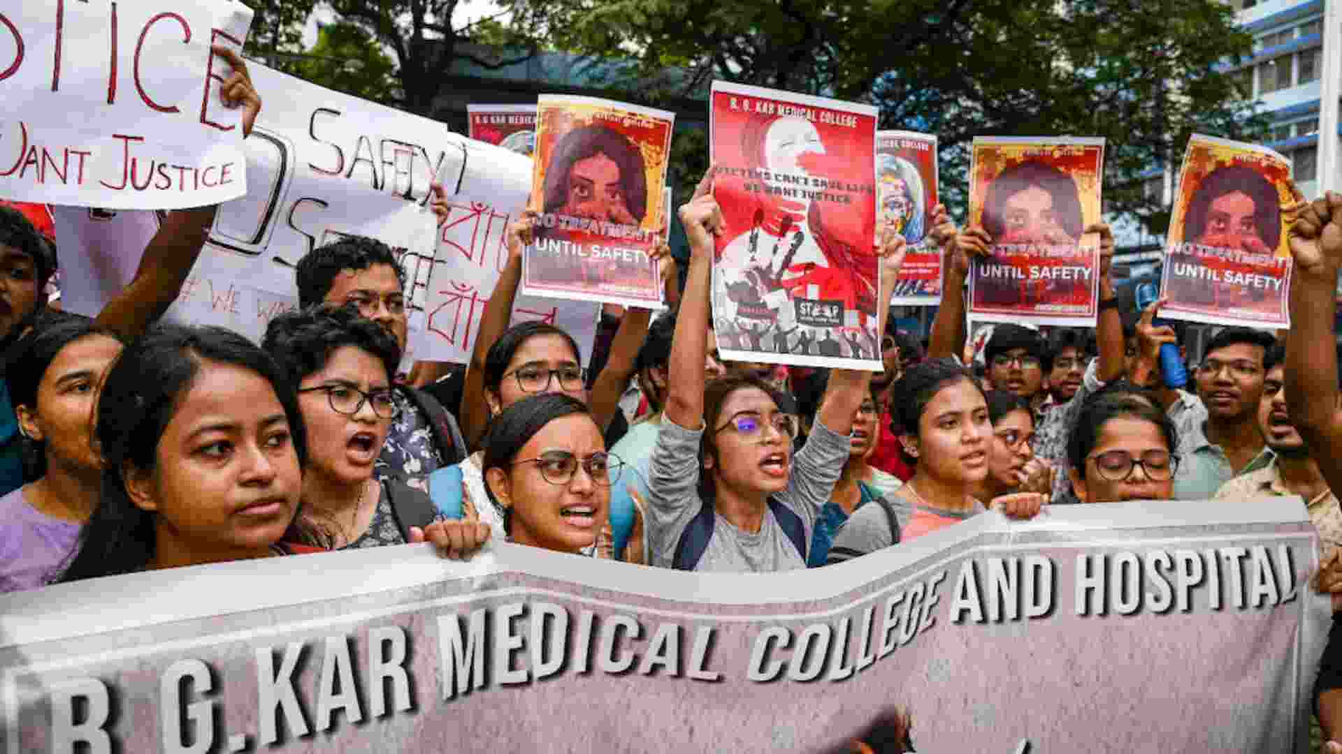 Kolkata Rape-Murder Case: 150 Mg Semen Found In Doctor’s Body, Reveals Autopsy; Suggests Possibility Of Gangrape