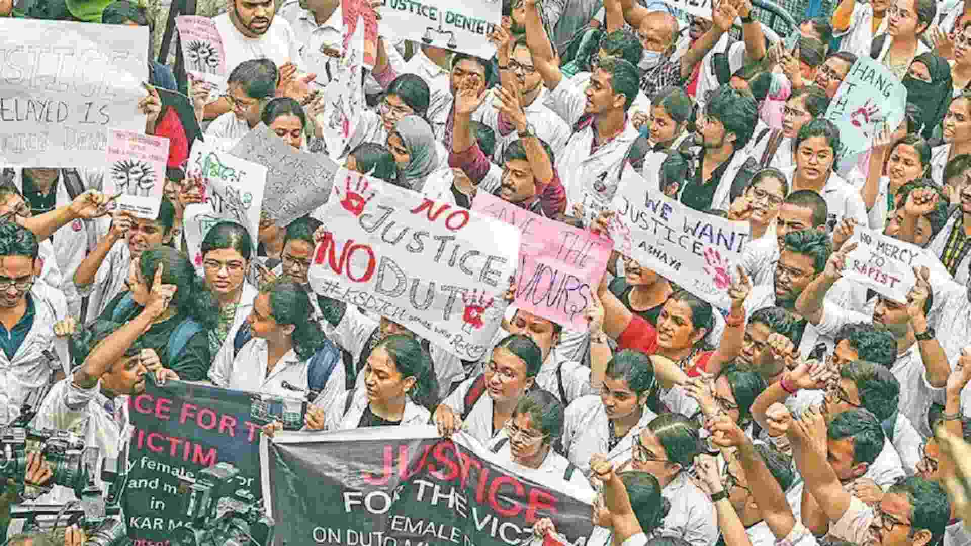 Kolkata Doctors Reject Mamata Banerjee’s ‘Have Tea’ Offer, Demand Justice for Rape-Murder Case