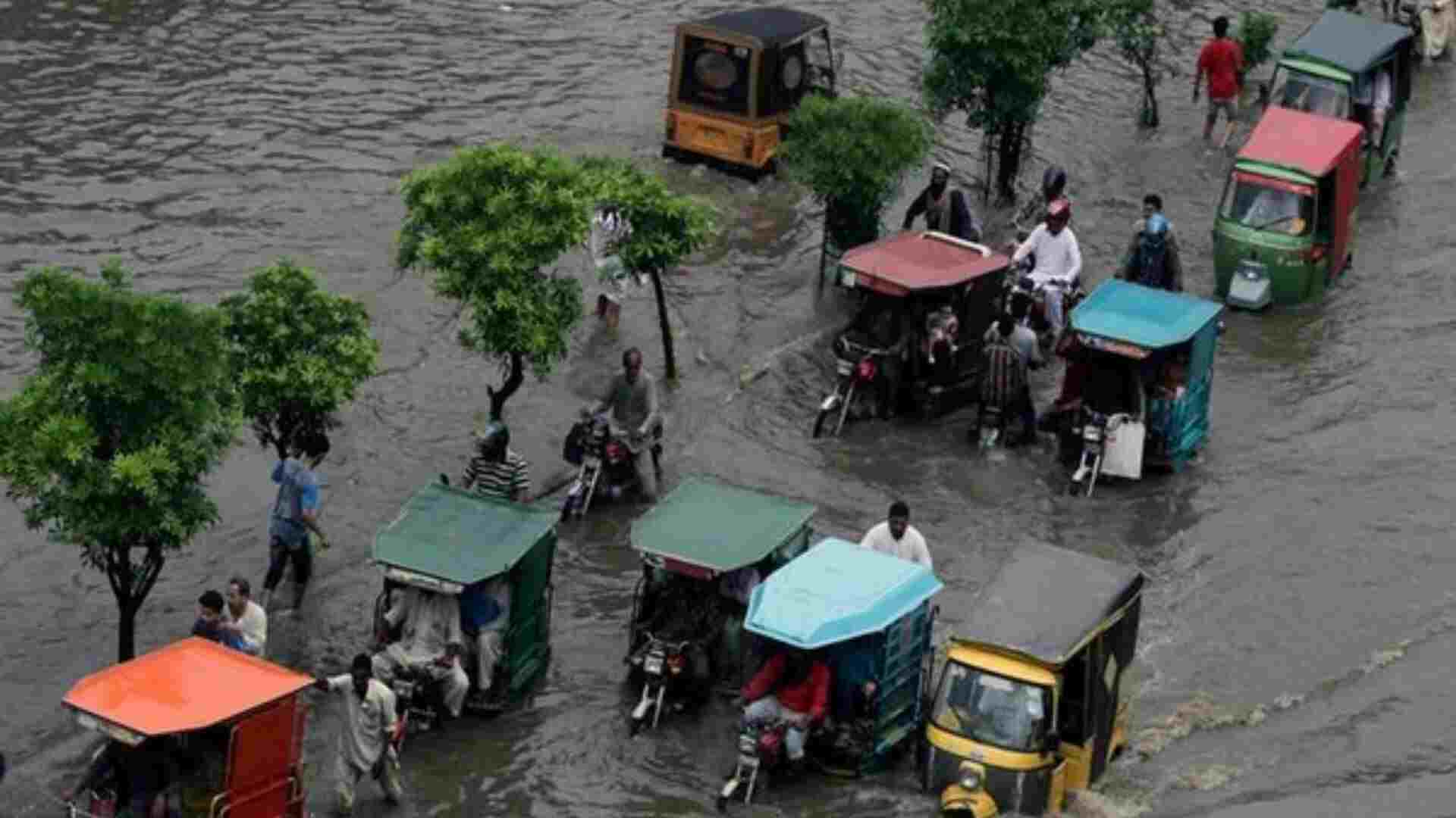 Pakistan: Sindh Chief Minister Mobilizes Local Authorities Amidst Devastation Caused By Heavy Rainfall