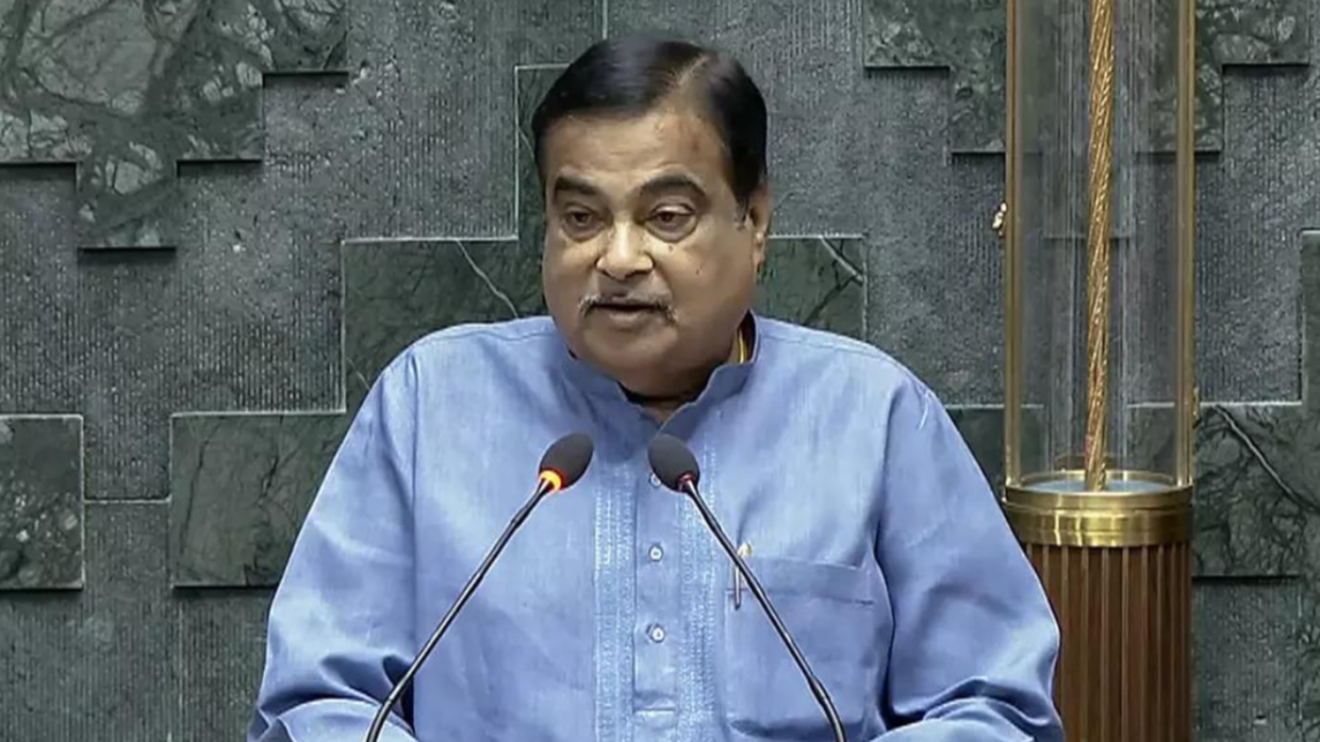 Union Minister Nitin Gadkari Confirms No Toll Exemptions for Long Queues or Wait Times at National Highway Plazas