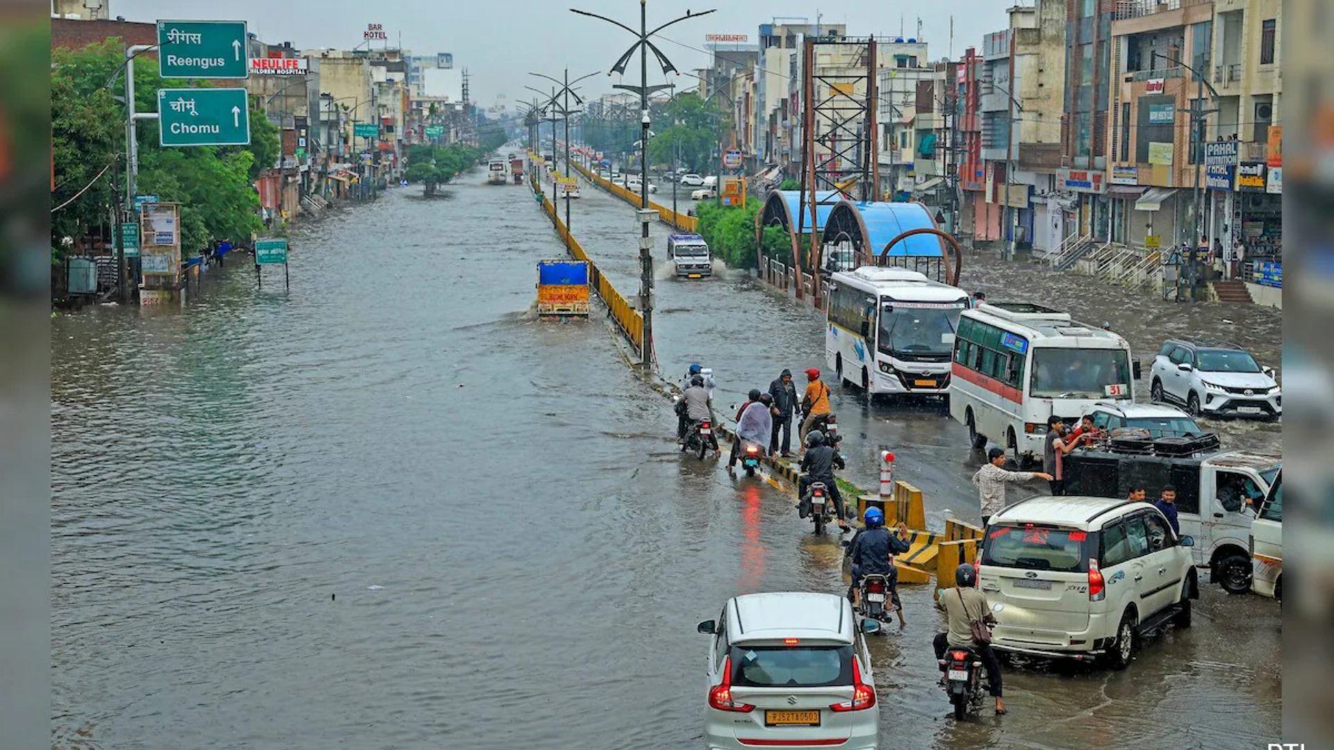 Hindaun in Rajasthan Faces Severe Flooding as Heavy Rains Disrupt Life