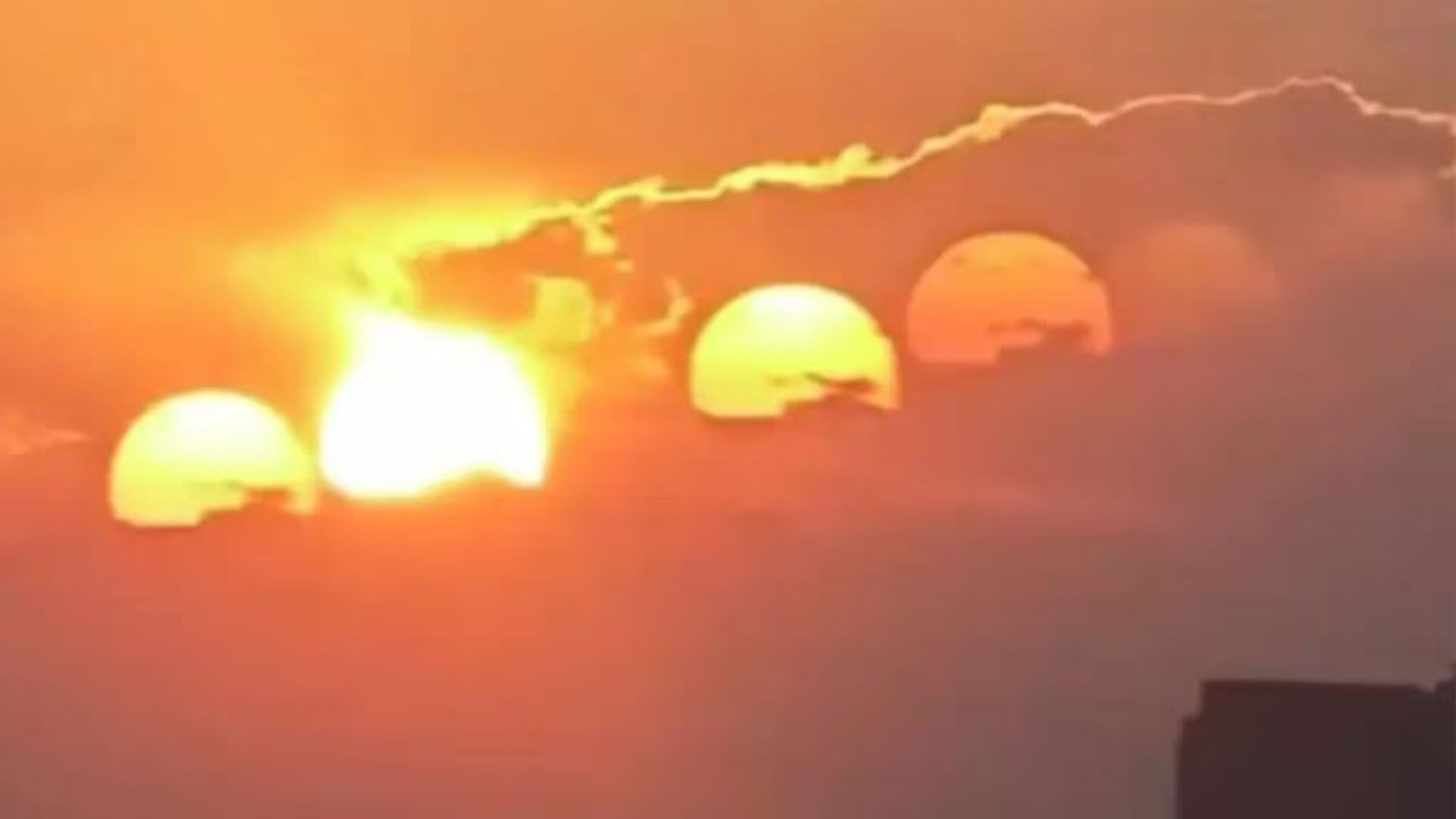 China’s Sky Showed ‘Seven Suns,’ Here’s Why