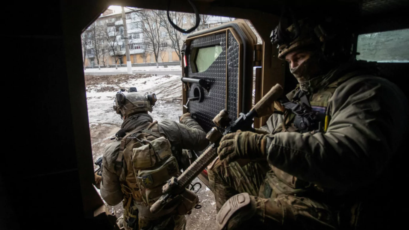 Exodus from Pokrovsk: As Russian Forces Advance, Eastern Ukrainian City Prepares for Departure