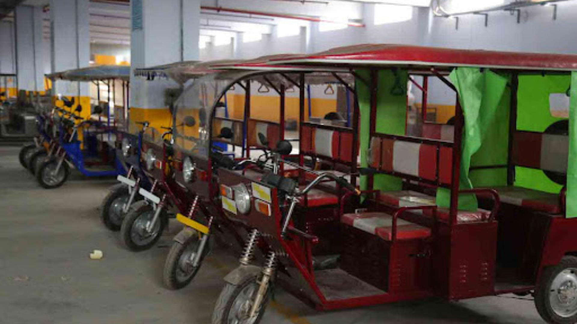 7 Year Old Died OF Electrocution At Illegal E-Rickshaw Charging Point